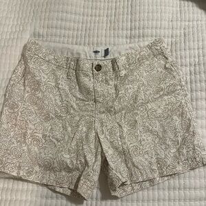 Women’s size 6 shorts!